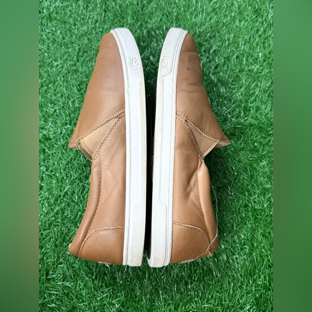 UGG Kitlyn‎ Women Sz 8 Leather Tan Slip On 1102292 Casual Classic Sneakers